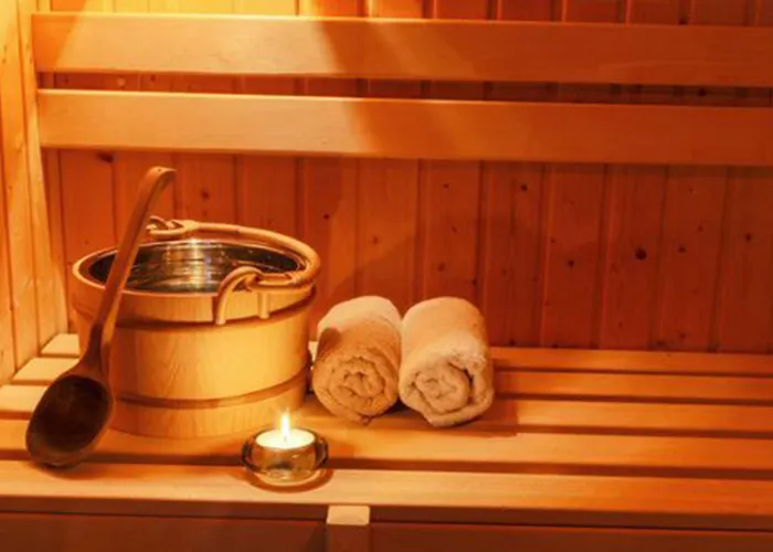 Royal Empire Boutique Hotel 3*