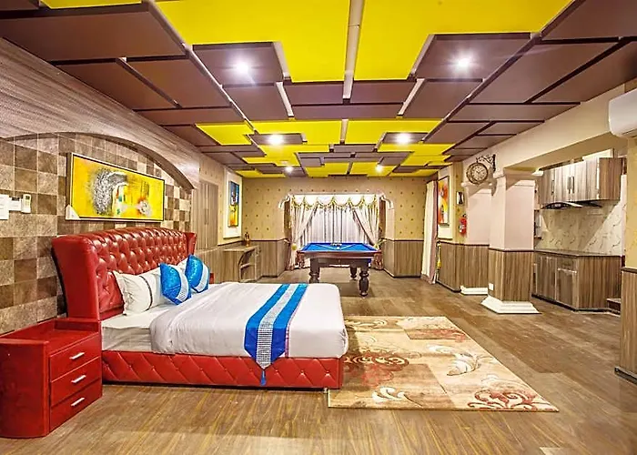 Royal Empire Boutique 3*